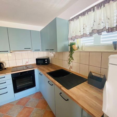 Apartments 'Stine' Orebić Eksteriør billede