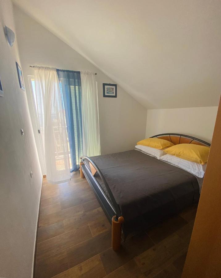 Apartments 'Stine' Orebić Eksteriør billede